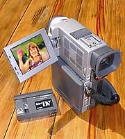 Sony DCR-PC7E Digital Camcorder